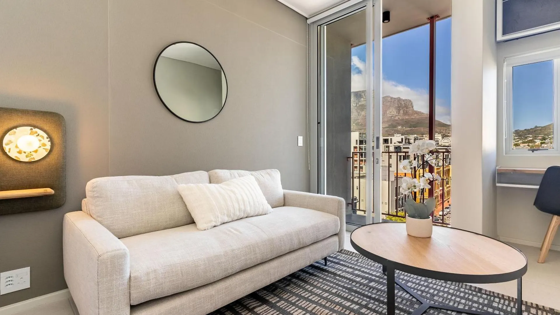 The Rose 703: Modern 7Th Floor City Apartment Ciudad del Cabo